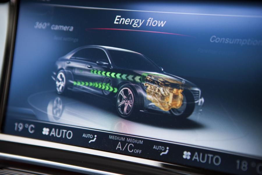  Mercedes-Benz S300 BlueTec Hybrid 2013 года  (UK) (фото 34 из 39)